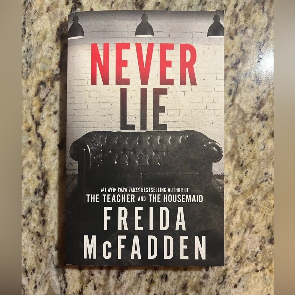 Never Lie by Freida McFadden Book